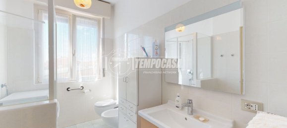 3 Schlafzimmer Wohnung in Verano Brianza, Italy, Nr. 347093 12