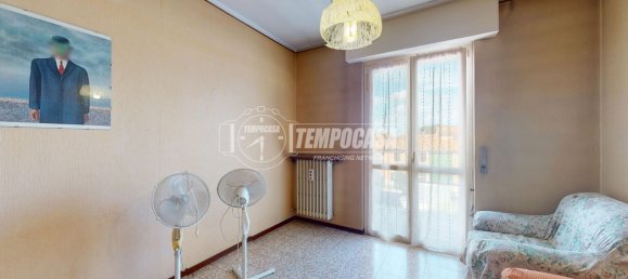 3 Schlafzimmer Wohnung in Verano Brianza, Italy, Nr. 347093 6
