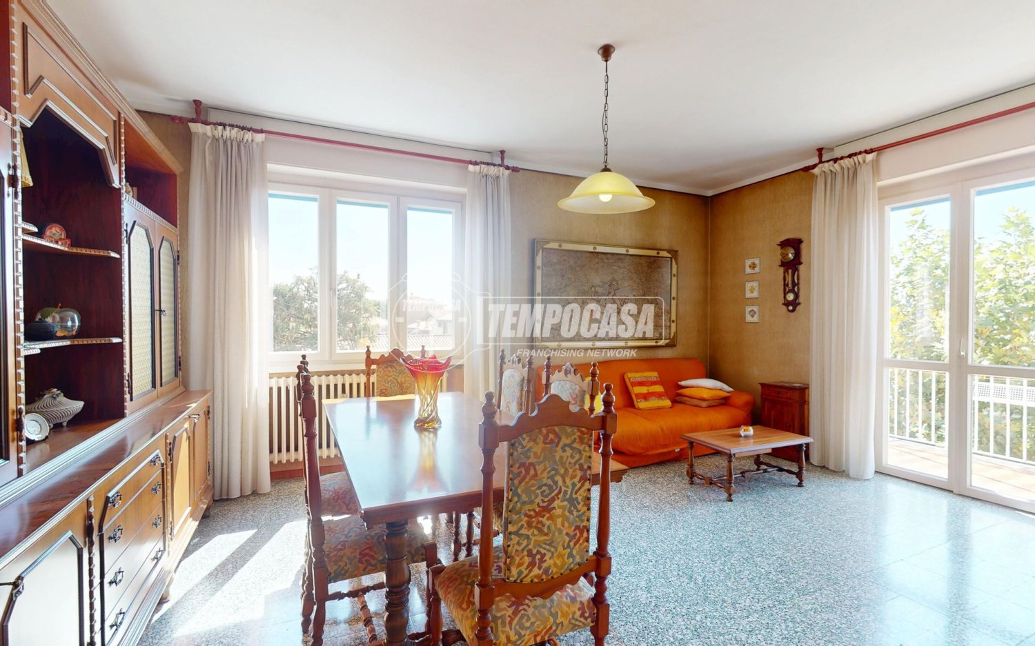3 Schlafzimmer Wohnung in Verano Brianza, Italy, Nr. 347093