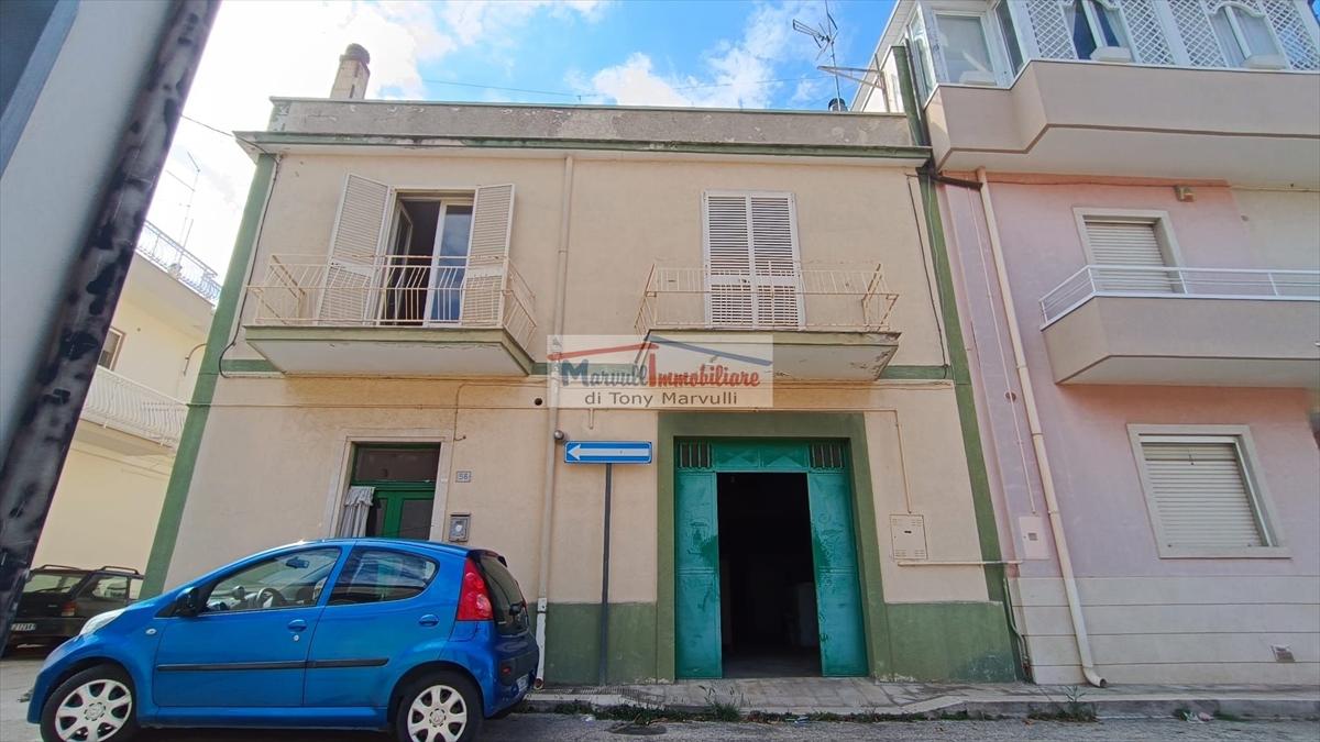 4غرفة منزل في Cassano delle Murge, Italy رقم 143167