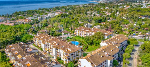 3 bedrooms Penthouse in Marbella, Spain No. 169110 5