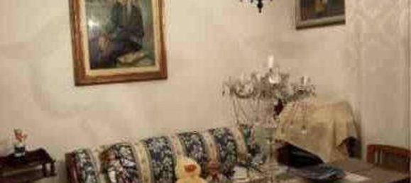 7 bedrooms Apartment in Prato, Italy No. 323722 2