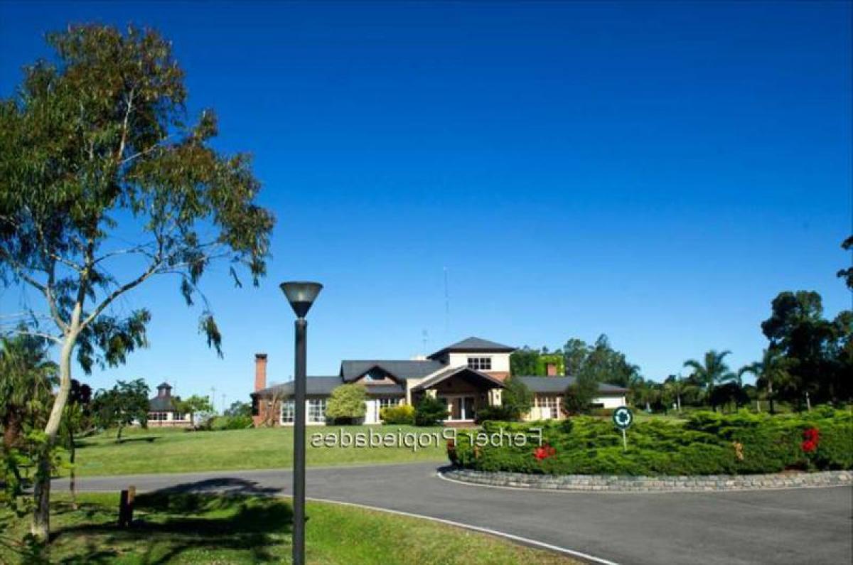  Land in Canelones, Uruguay No. 15632