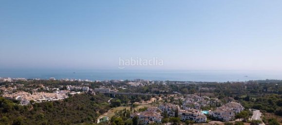 5 bedrooms Villa in Marbella, Spain No. 96992 3
