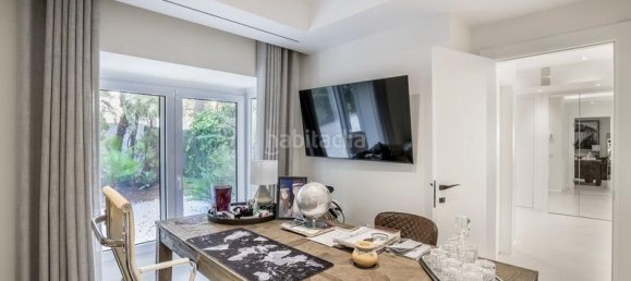 5 bedrooms Villa in Marbella, Spain No. 96992 47