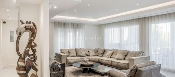5 bedrooms Villa in Marbella, Spain No. 96992 53