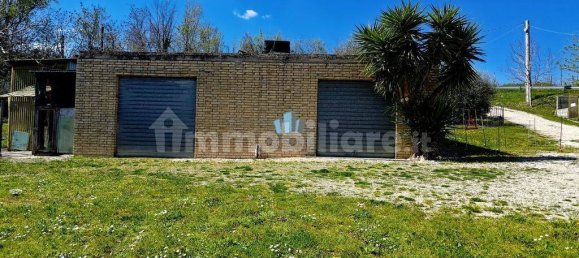 4-salle Maison à Montegiorgio, Italy No. 289556 2