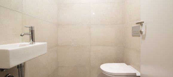 3 bedrooms Apartment in Porto, Portugal No. 130158 17