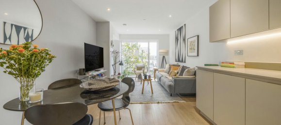 1 bedroom Apartment in London, United Kingdom No. 7634 13