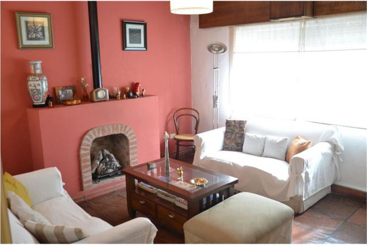 3 bedrooms House in Buenos Aires, Argentina No. 79953