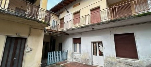 Гараж 61м² в Палаццоло суль Ольо, Италия № 311894 2