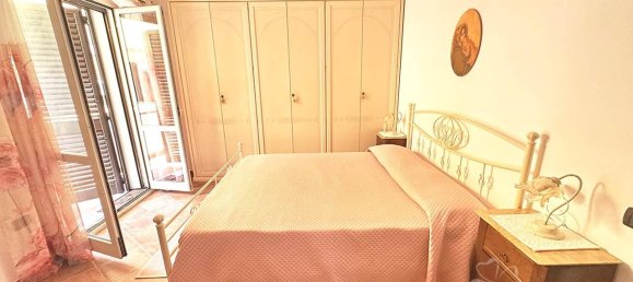 2 Schlafzimmer Wohnung in La Maddalena, Italy, Nr. 333403 14