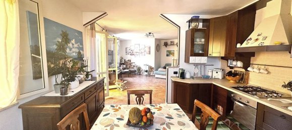 2 Schlafzimmer Wohnung in La Maddalena, Italy, Nr. 333403 9