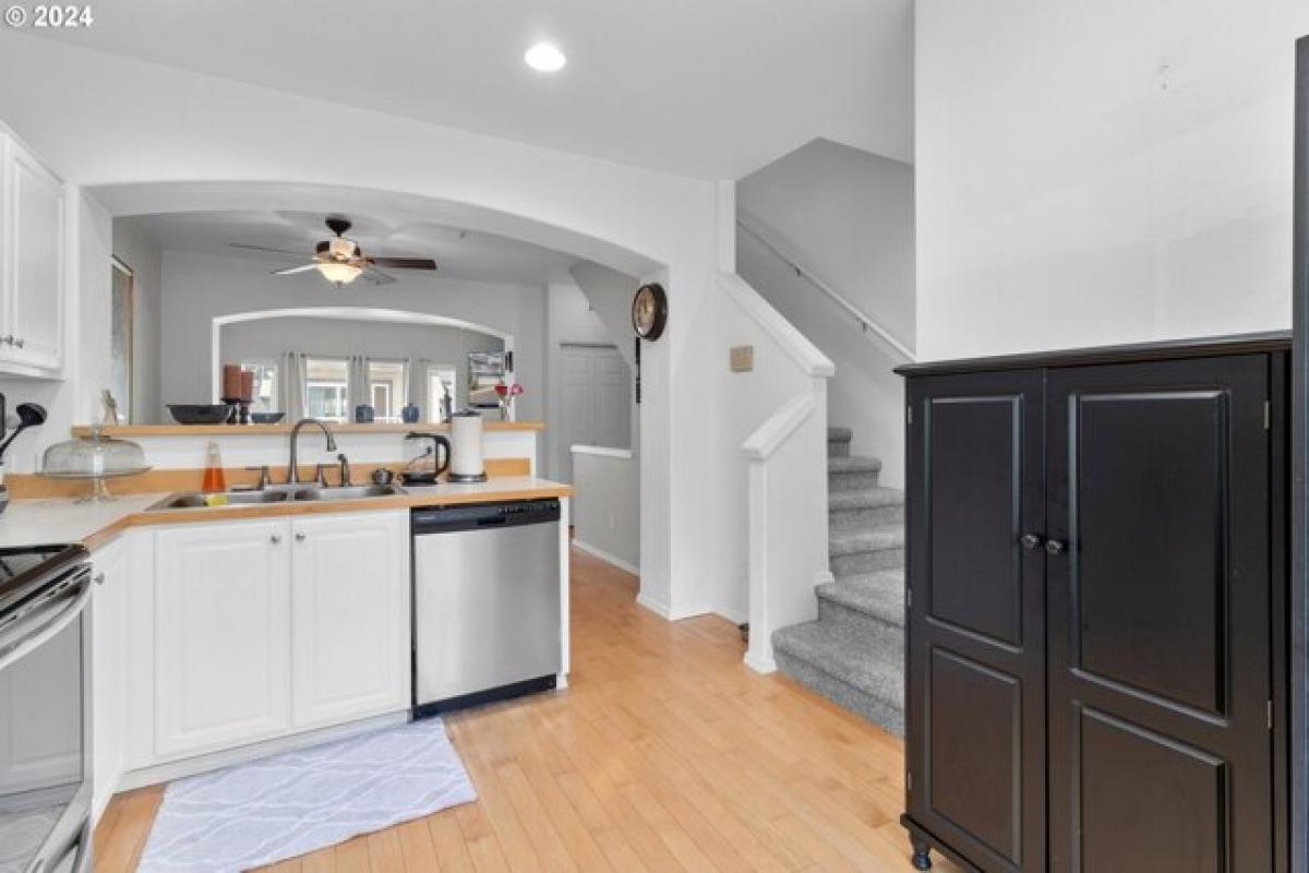 2 Schlafzimmer Haus in Beaverton, USA, Nr. 393744