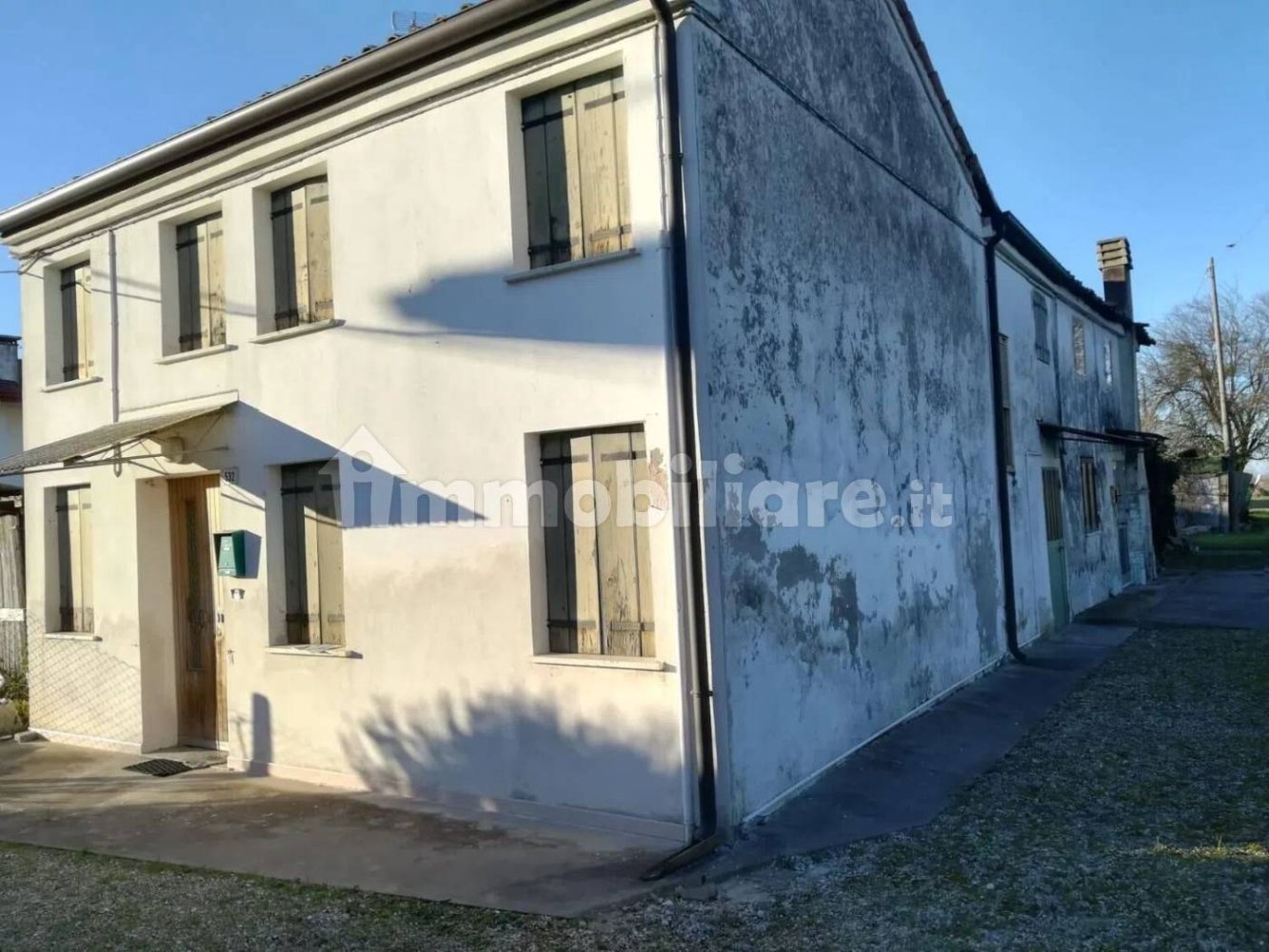 Villa T2 em Piacenza d'Adige, Italy N.º 196067