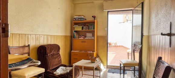 Apartamento de 4 dormitorios en València, Spain No. 141501 19