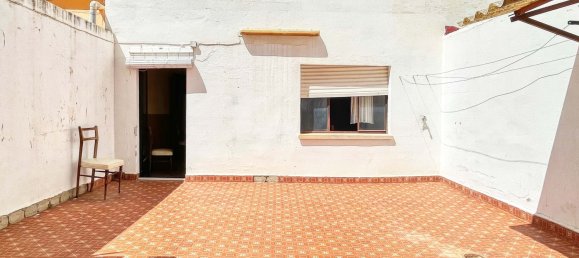 Apartamento de 4 dormitorios en València, Spain No. 141501 26