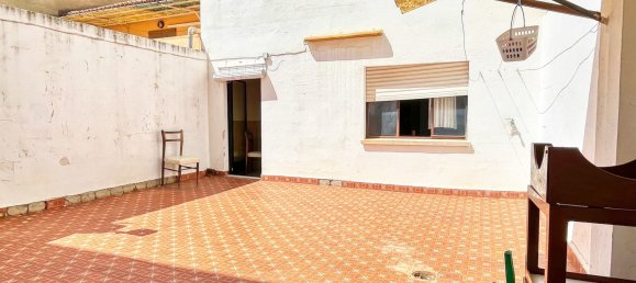 Apartamento de 4 dormitorios en València, Spain No. 141501 25