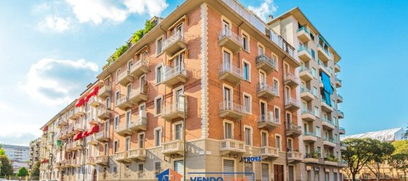 1 chambre Appartement à Turin, Italy No. 299229 4