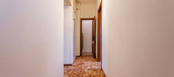2 bedrooms Apartment in Arese, Italy No. 61467 15