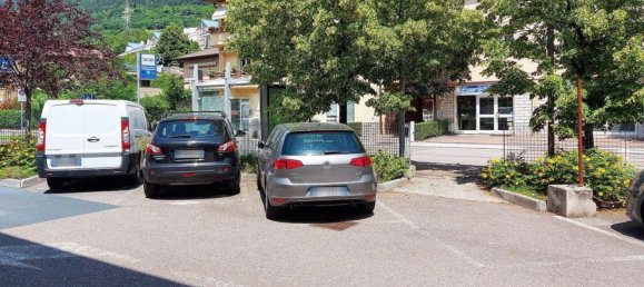 269m² Commercial property in Trento, Italy No. 371946 7