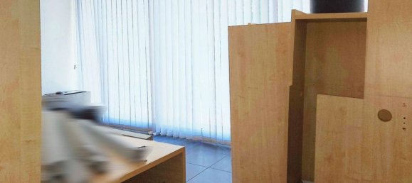 269m² Commercial property in Trento, Italy No. 371946 5