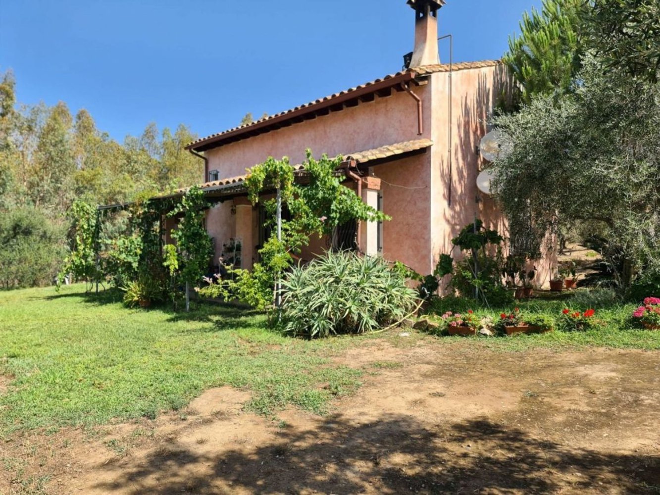5 rooms Villa in Sardinia, Italy No. 291059