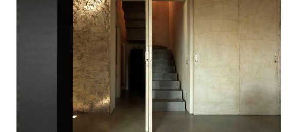 Casa de 6 divisões em Calci, Italy N.º 196568 40