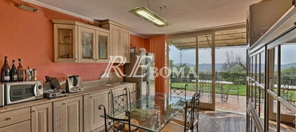 5 bedrooms Castles in Salò, Italy No. 59714 6