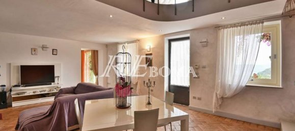 5 bedrooms Castles in Salò, Italy No. 59714 8