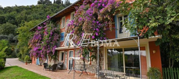 5 bedrooms Castles in Salò, Italy No. 59714 11