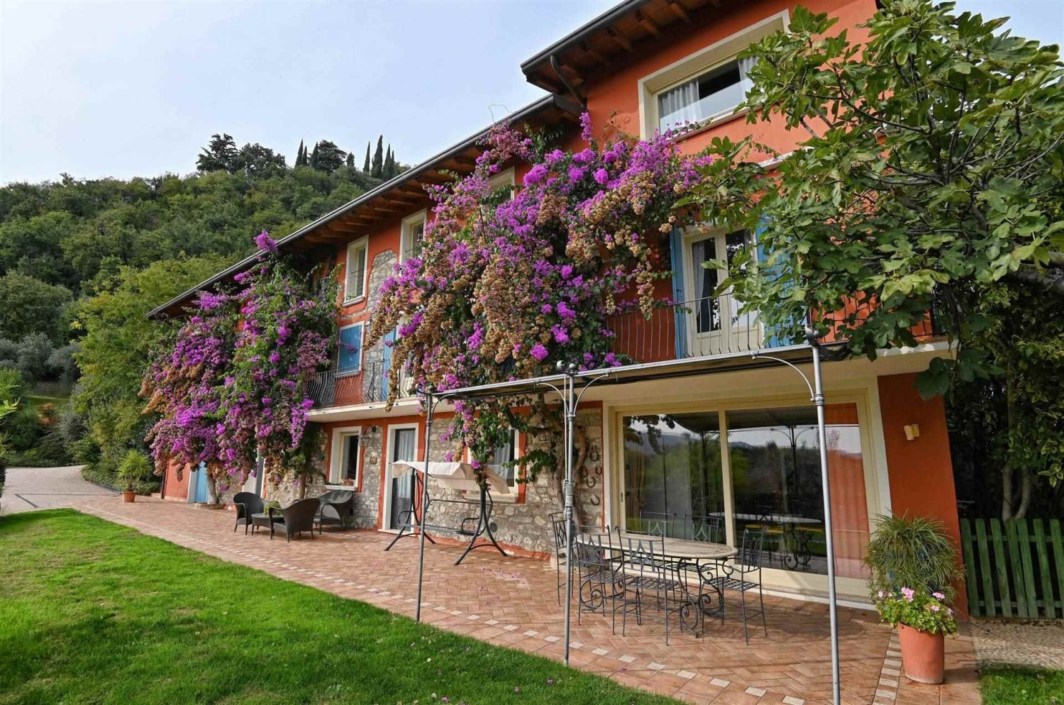 5 bedrooms Castles in Salò, Italy No. 59714