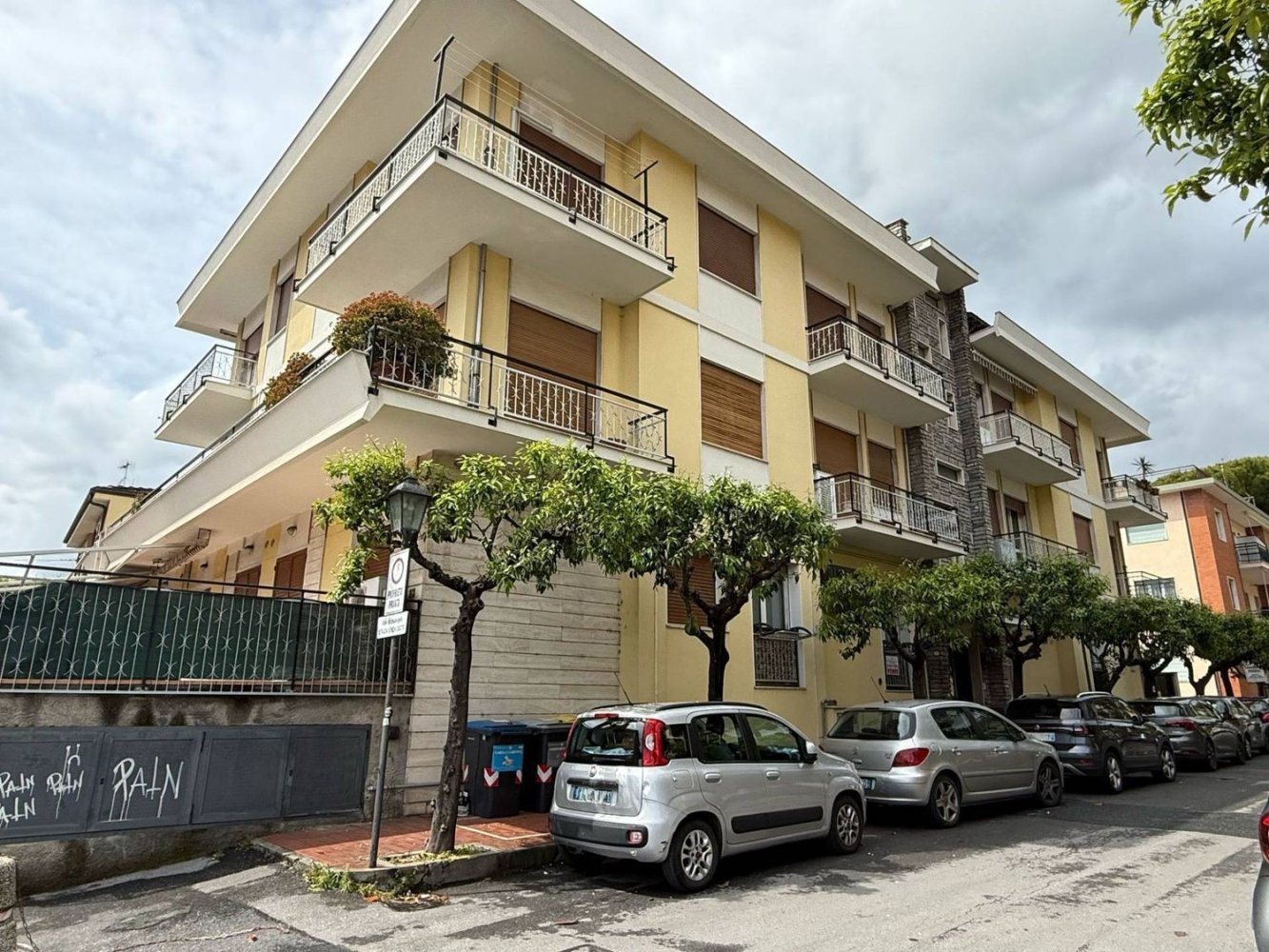 2غرفة شقة في Diano Marina, Italy رقم 309704