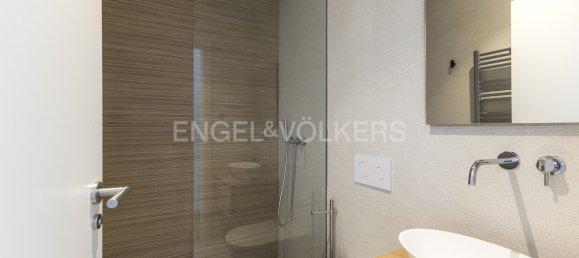 3 bedrooms Apartment in Madrid, Spain No. 148674 18