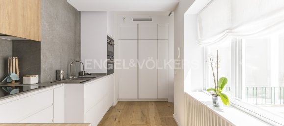3 bedrooms Apartment in Madrid, Spain No. 148674 15