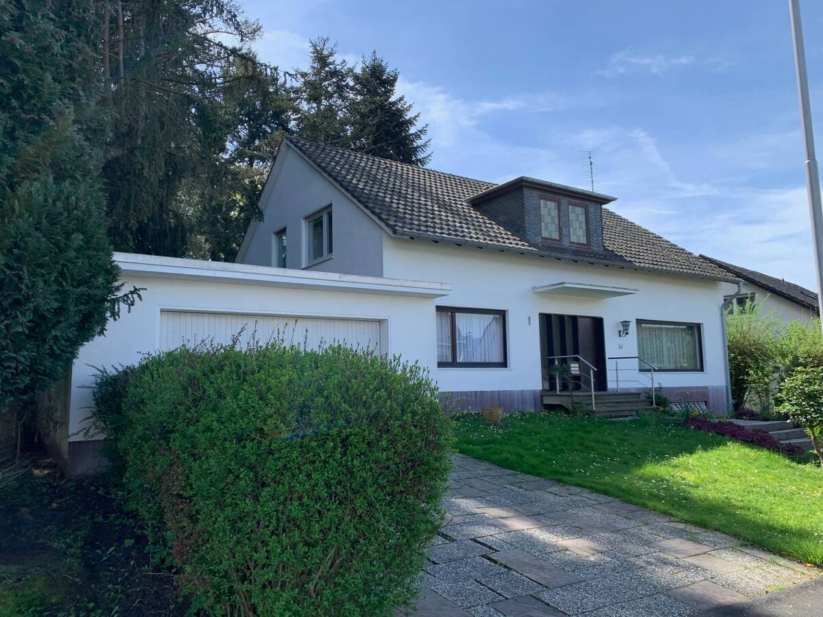 7 bedrooms Townhouse in Rhein-Sieg, Germany No. 195212