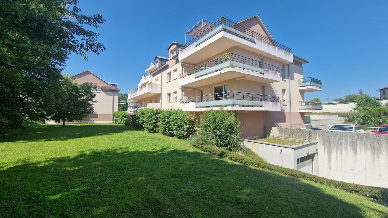 3 chambres Appartement à Miserey-Salines, France No. 273359