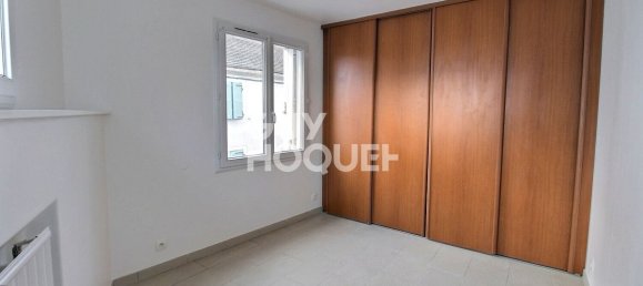 2 bedrooms Apartment in Dammartin-en-Goele, France No. 151383 4