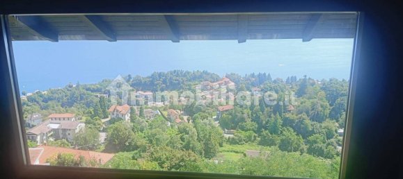 4 bedrooms Villa in Ghiffa, Italy No. 317638 17