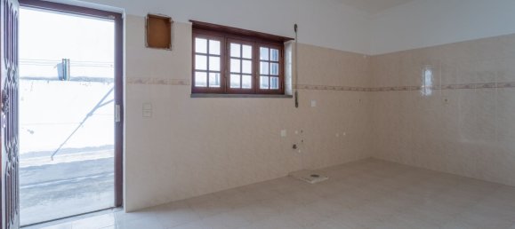 6 bedrooms House in Torres Vedras, Portugal No. 99114 17