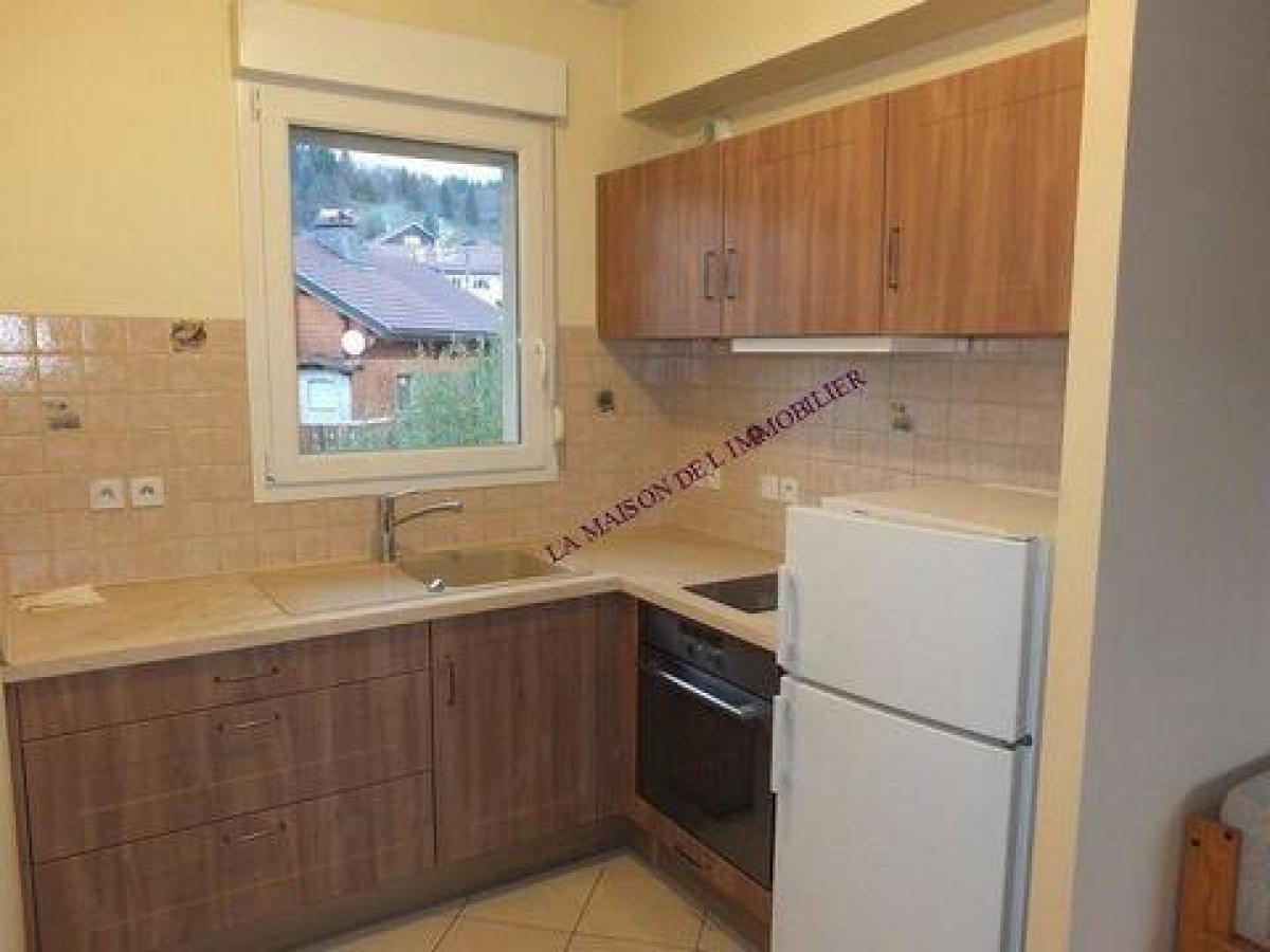 Кондоминиум  с 2 спальнями в Ле-Русс, Франция № 34413