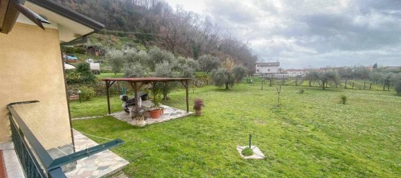 Apartamento de 6 habitaciónes en Luni, Italy No. 35274 29