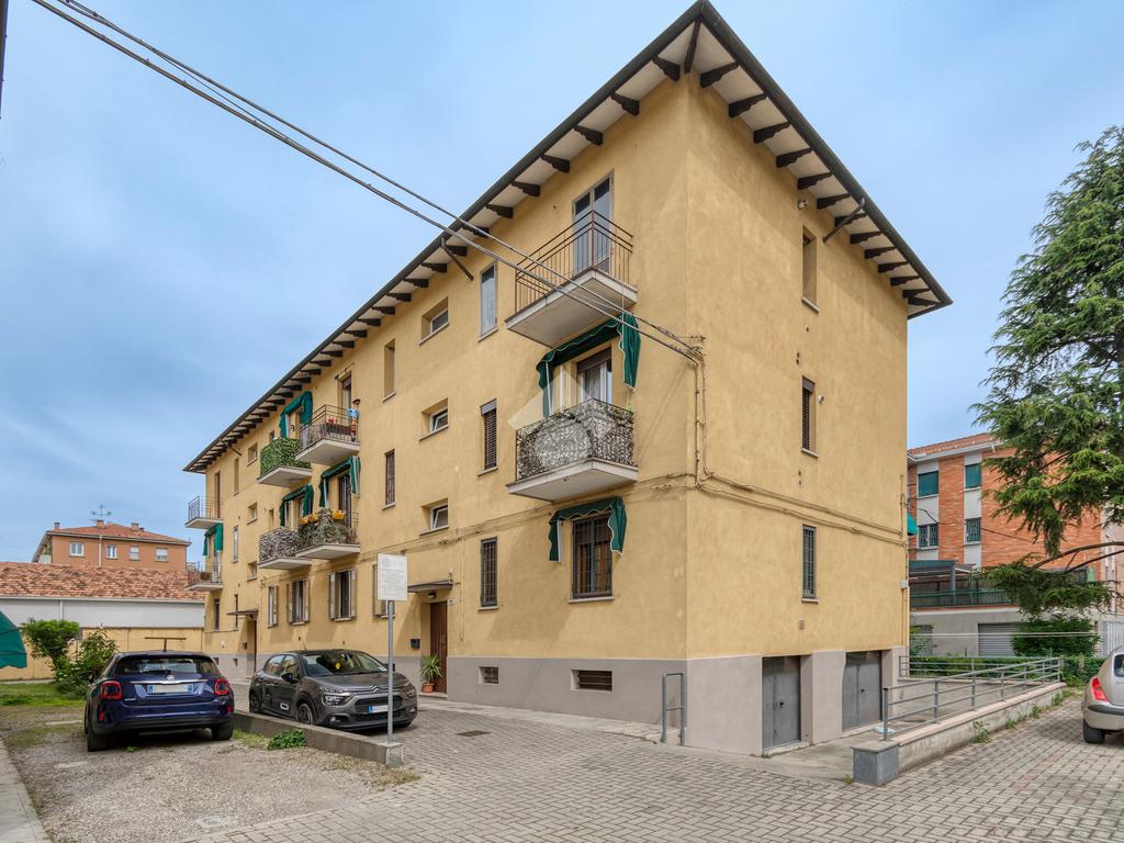 Apartamento de 2 dormitorios en Bologna, Italy No. 346182