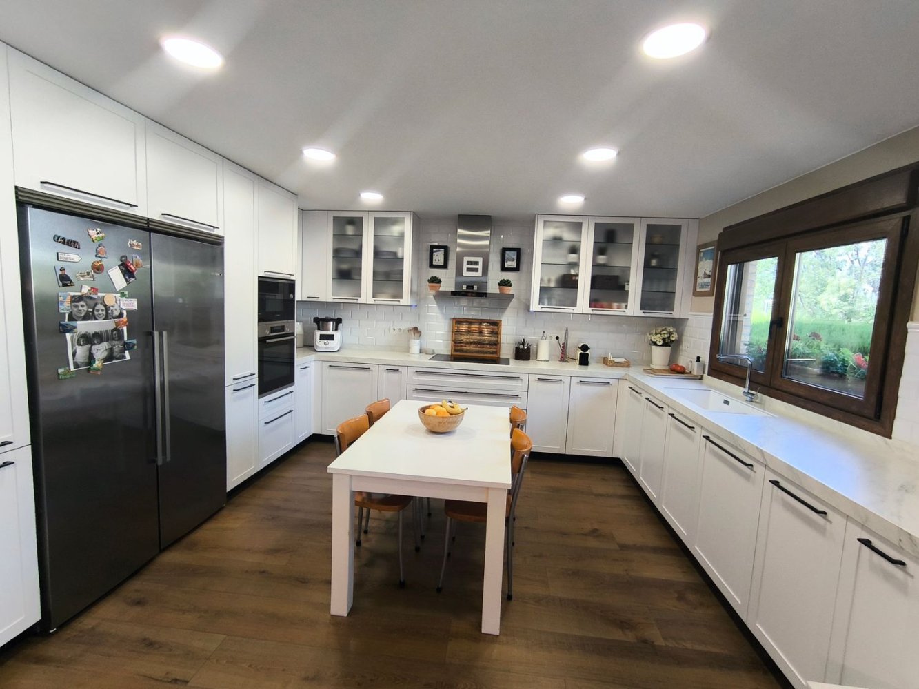 6 bedrooms House in Zaragoza, Spain No. 261530