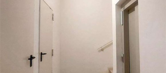 3 rooms Apartment in Modena, Italy No. 290500 38