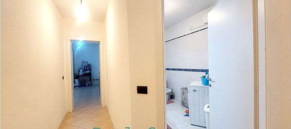 3 rooms Apartment in Modena, Italy No. 290500 21
