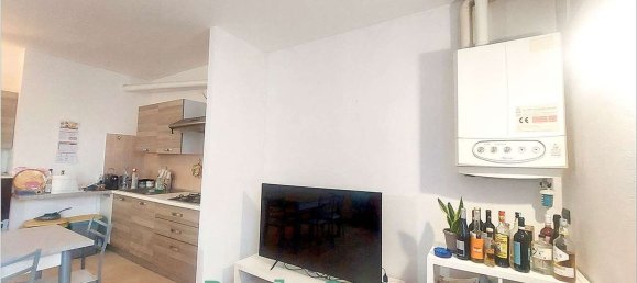 3 rooms Apartment in Modena, Italy No. 290500 7