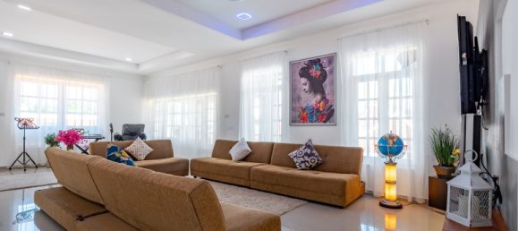 6 bedrooms Cafe / restaurant in Pattaya, Thailand No. 4227 2