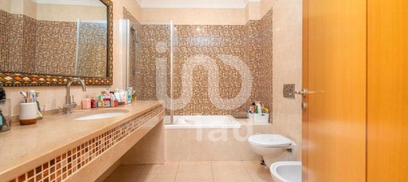 4 bedrooms House in Quarteira, Portugal No. 129513 11