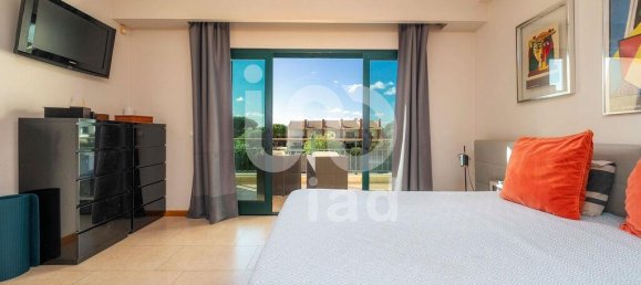 4 bedrooms House in Quarteira, Portugal No. 129513 10